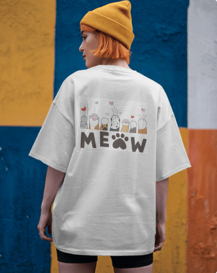 Unisex Oversized T-Shirt (Meow Moments)